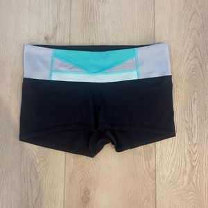 Lululemon Groove Short